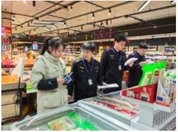 江西省會昌縣市場監管局開展節日食品安全專項檢查